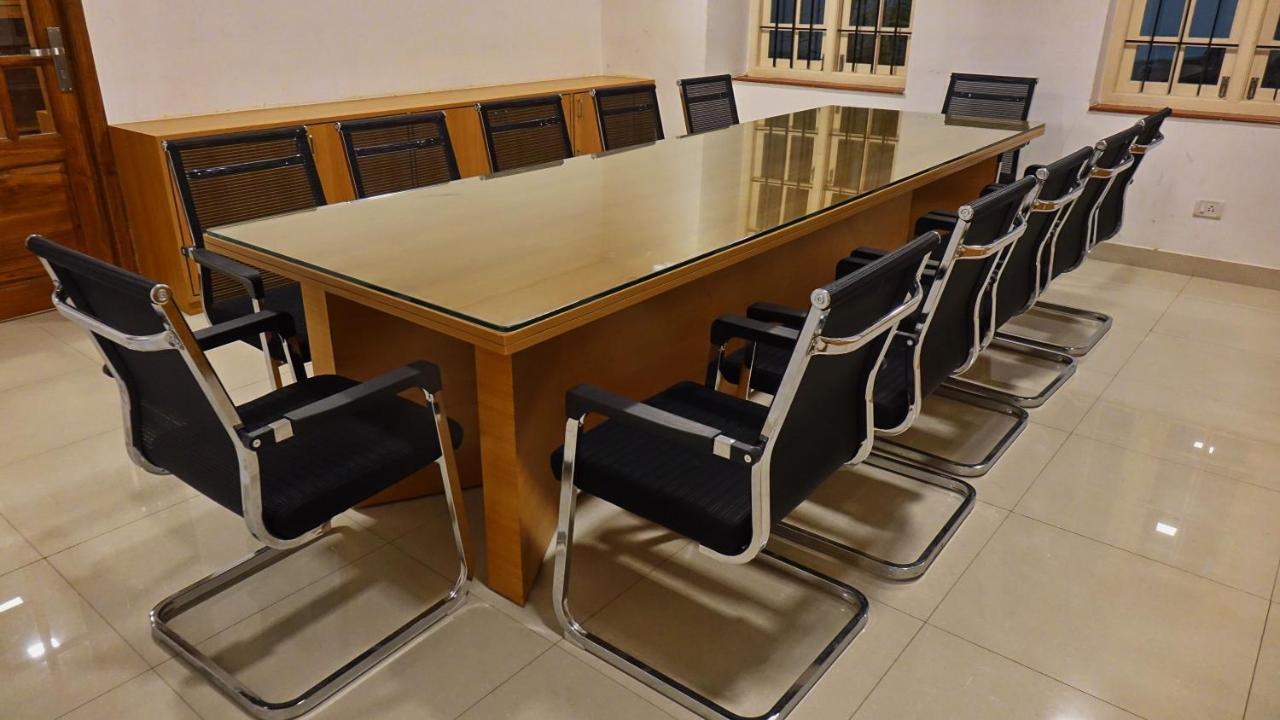 Malayalee Club Hotel Chennai Ngoại thất bức ảnh